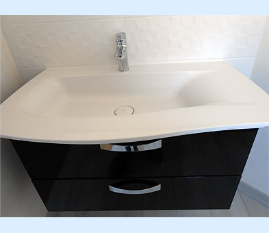 Pose de mobilier de salle de bain